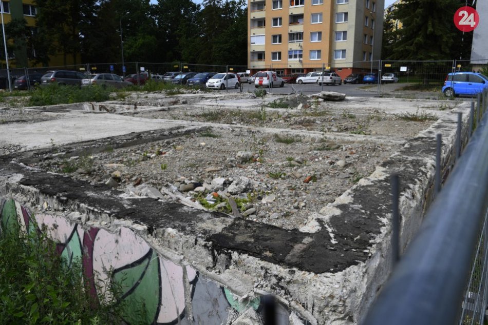 Obrazom: Zábery na miesto tragédie na Mukačevskej ulici s odstupom času