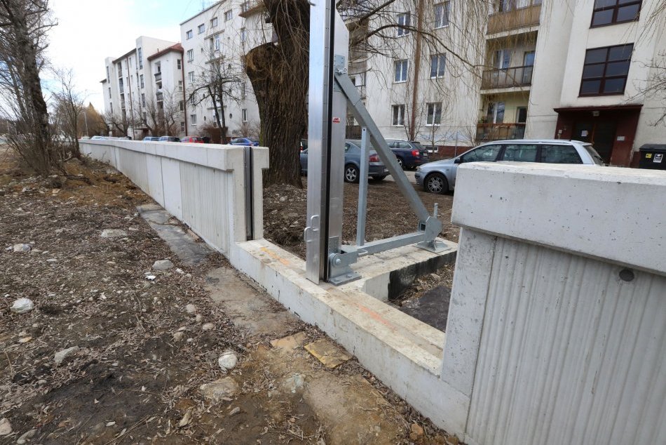 V OBRAZOCH: Stavebné práce na protipovodňovej ochrane v Banskej Bystrici