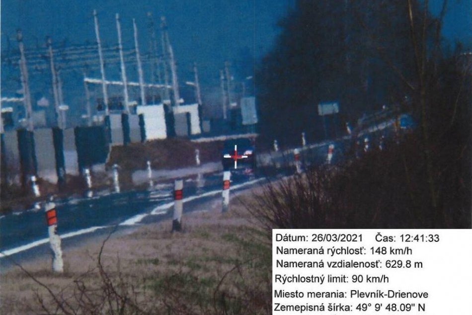 FOTO: Vodiči pri Plevníku – Drienovom výrazne viac dupli na plynový pedál