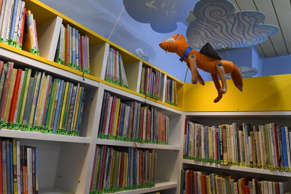 Objektívom: Na Šváboch zrekonštruovali priestory knižnice