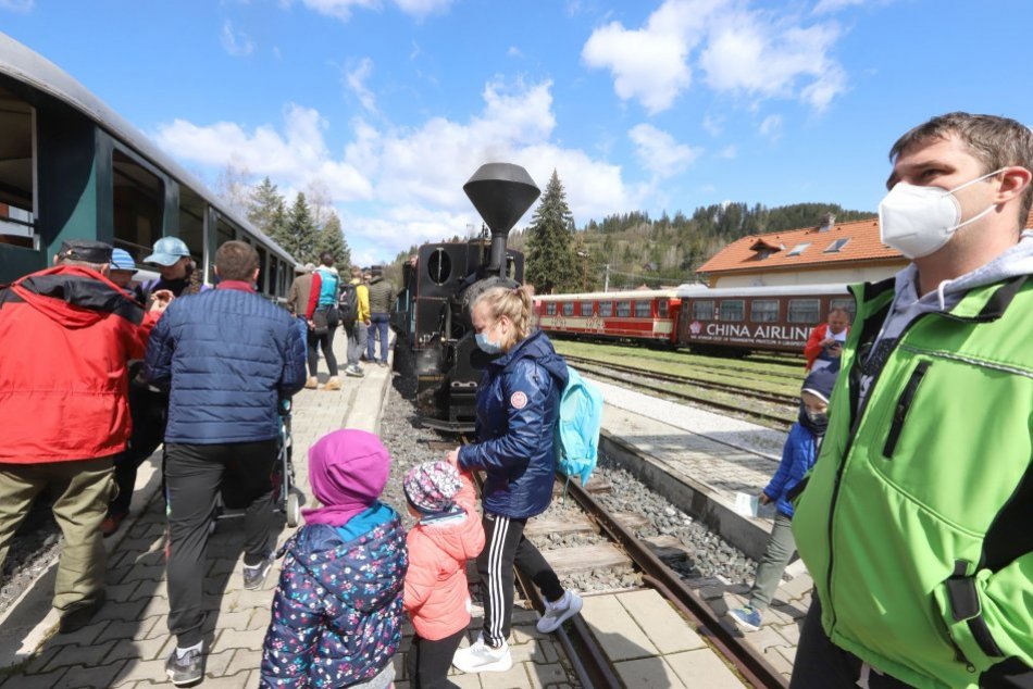 V OBRAZOCH: Čiernohronská železnica otvorila svoju 30. sezónu
