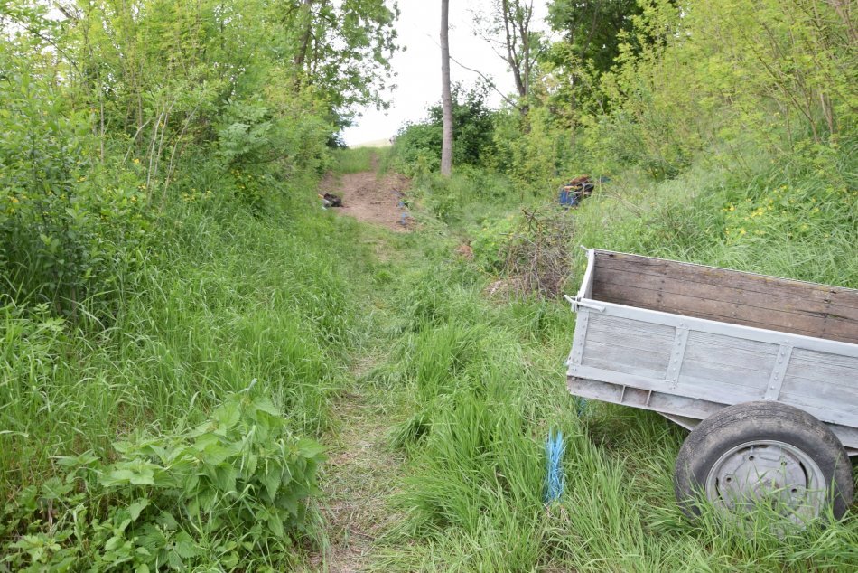 V OBRAZOCH: Tragická nehoda traktora v obci Pleš