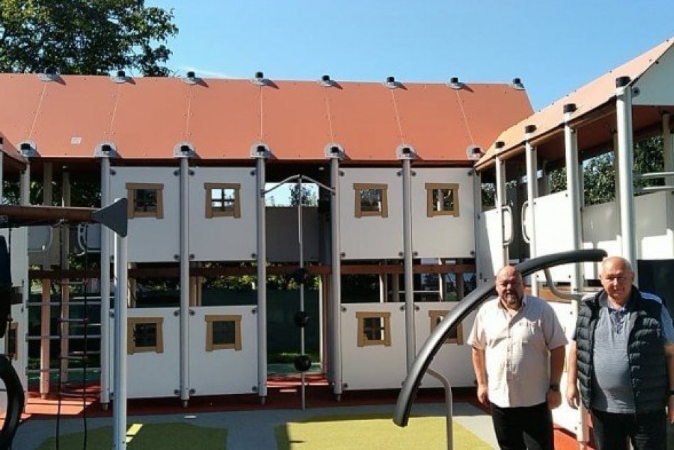V Maďarsku postavili repliku šalianskeho kaštieľa