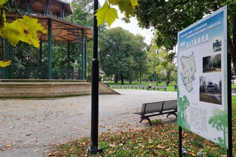 Informačné tabule v Mestskom parku