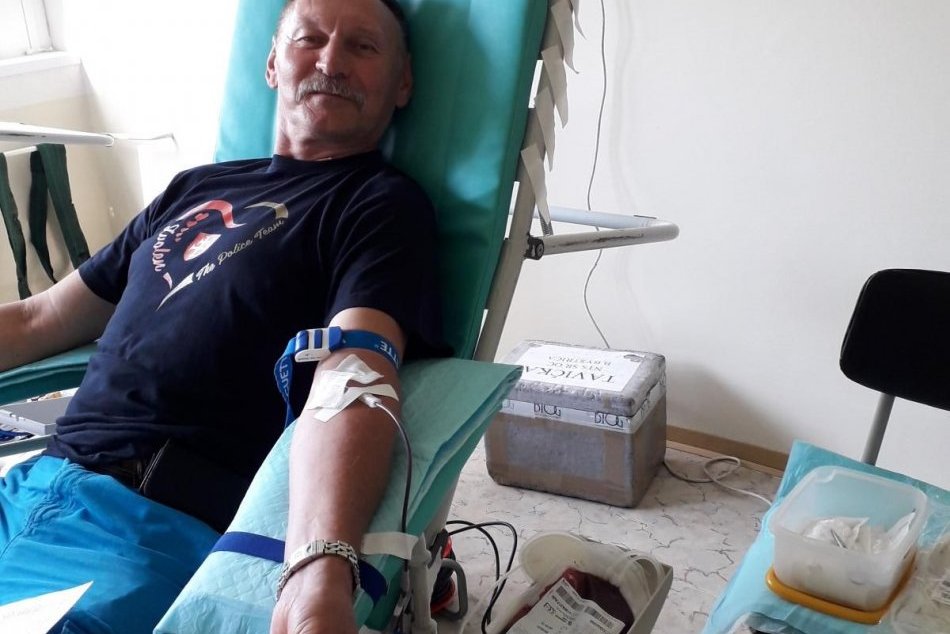 Zvolenský mestský policajt daroval krv už 111-krát