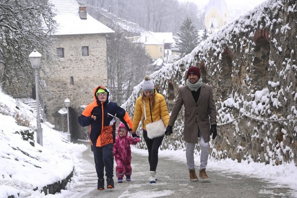 FOTO: Na Trenčianskom hrade privítali v stotisíceho návštevníka v roku 2021