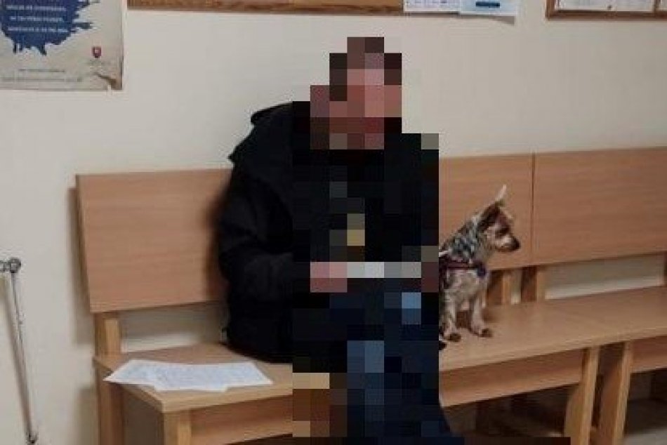 FOTO: Na Ulici generála Svobodu v Trenčíne odhalili policajti opitého vodiča