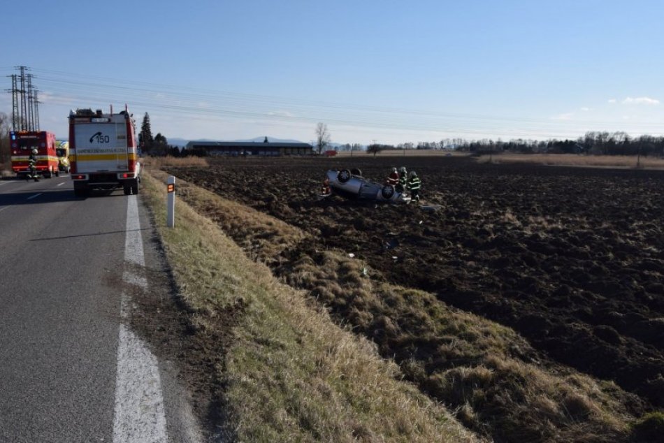 Objektívom: Nehoda na ceste medzi B. Bystricou a Zvolenom