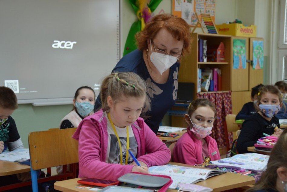 OBRAZOM: Šaliansku školu navštevuje aj Ukrajinka Yeva