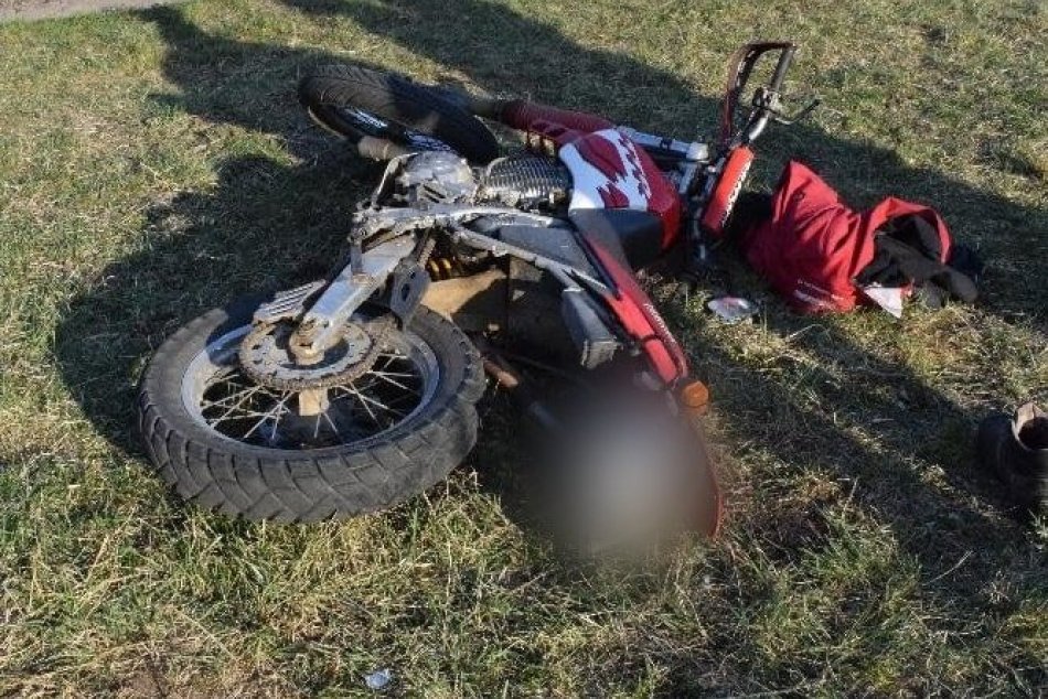 Objektívom: Bizarná nehoda motocyklistov pri Krupine