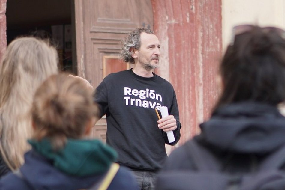 Prvá bezplatná prehliadka so sprievodcom zo série Nepoznané miesta