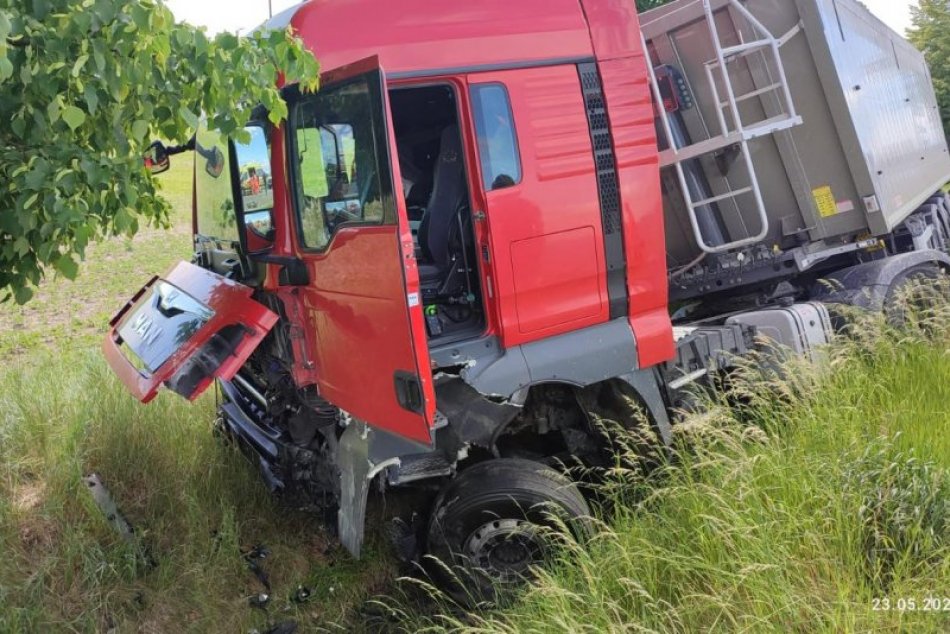 Tri životy si vyžiadala nehoda na východe Slovenska