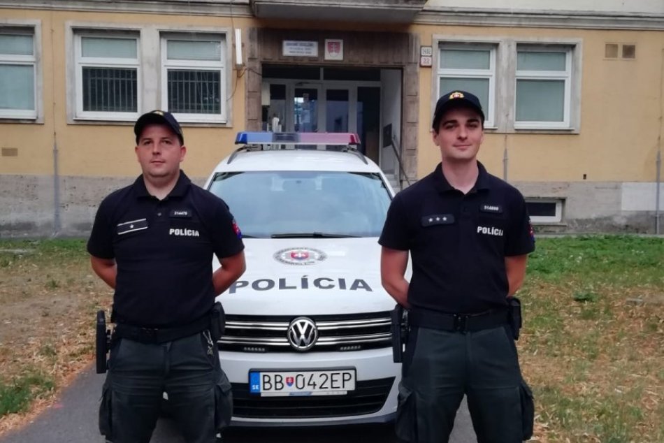 Bystrickí policajti pomohli mladej rodine