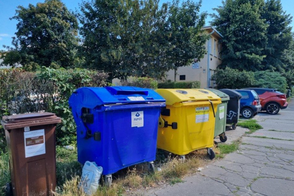 Šaľa pokračuje v budovaní polopodzemných kontajnerov