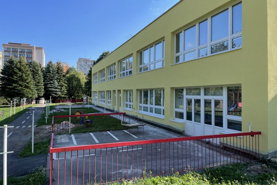 V OBRAZOCH: Bystrica pokračuje v rekonštrukcii a modernizácii školských zariaden