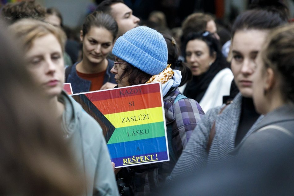 Objektívom: Zhromaždenie na podporu LGBTI v Bratislave
