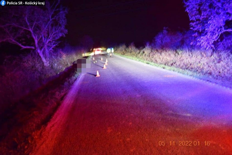 FOTO: Pri nehode vyhasol život chodca, vodič ušiel