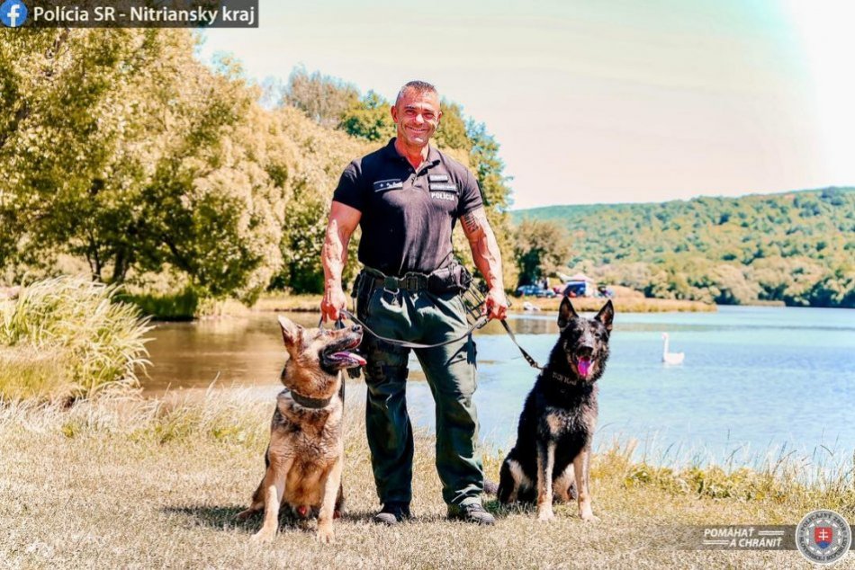 Služobný pes MONK Polícia - Slovakia