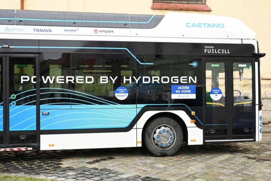Vodíkový autobus v Trnave