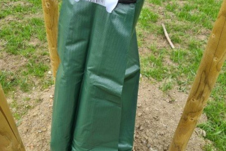 Zavlažovacie vaky v Šali