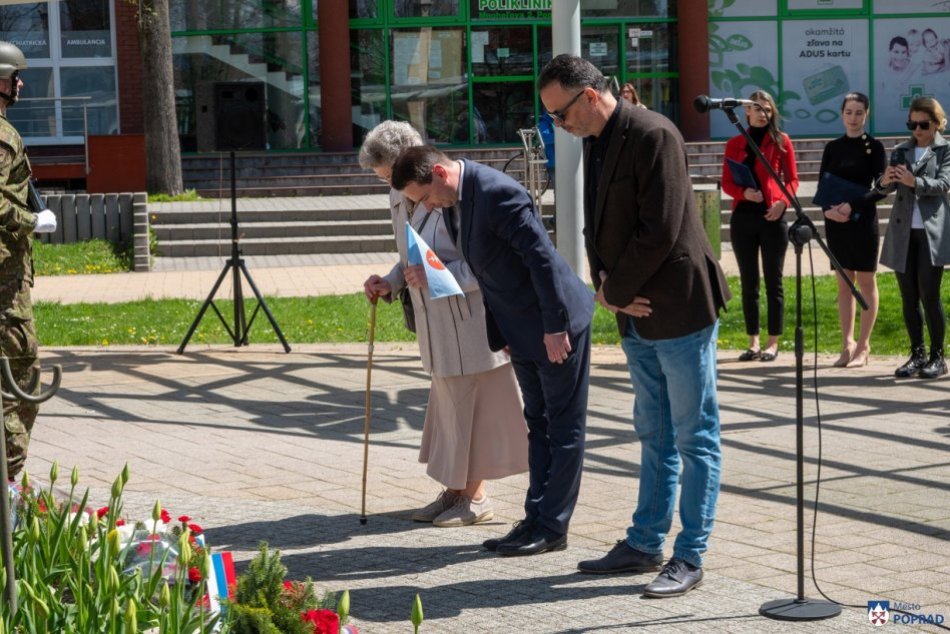 Objektívom: Spomienka na obete vojny v Poprade