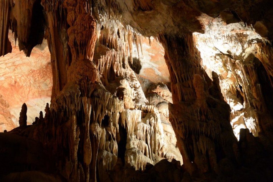 Objektívom: Jaskyňa Domica ponúka atraktívnu podzemnú plavbu