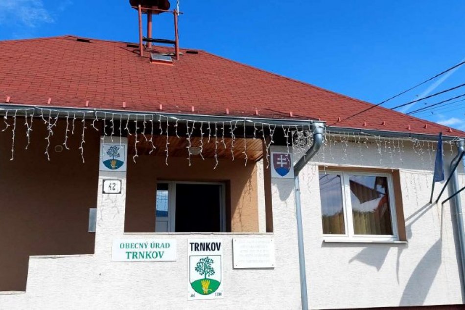Obec Trnkov