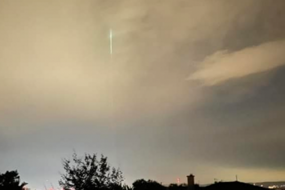 Objektívom: Záhadným úkazom na oblohe v Bratislave bol laser