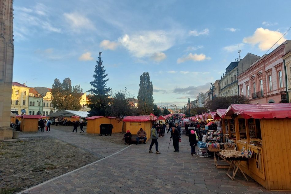 Objektívom: V Prešove prebiehajú vianočné trhy