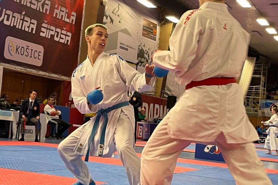 V OBRAZOCH: Bystrica deklasovala v karate konkurenciu