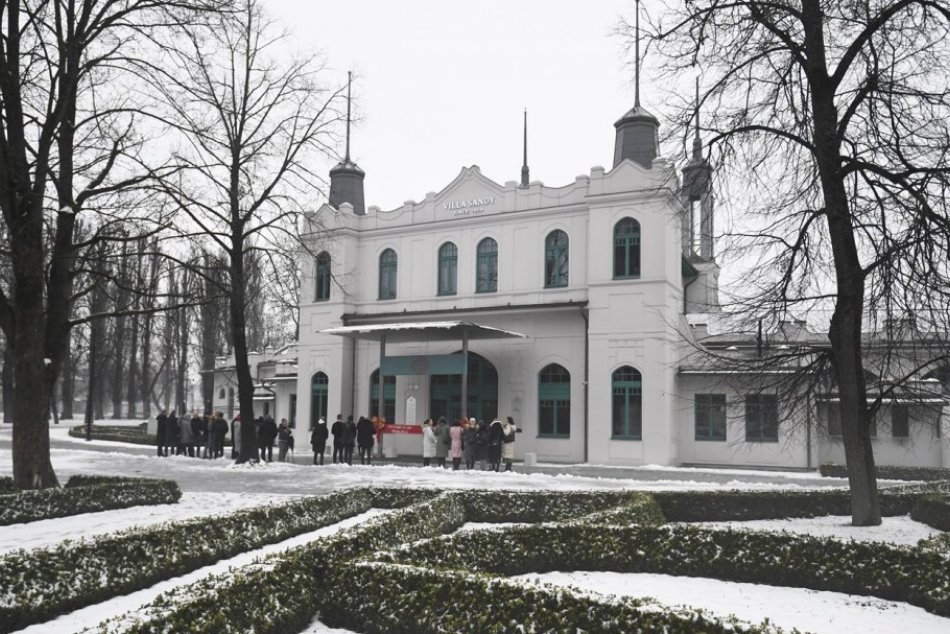 V Mestskom parku otvorili po obnove tzv. Korčuliarsky pavilón