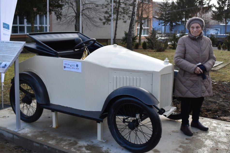 OBRAZOM: Prvé slovenské auto Michala Majera pripomína model v Hronskom Beňadiku
