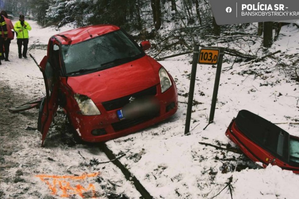 V OBRAZOCH: Nehoda na ceste medzi Breznom a Bystricou