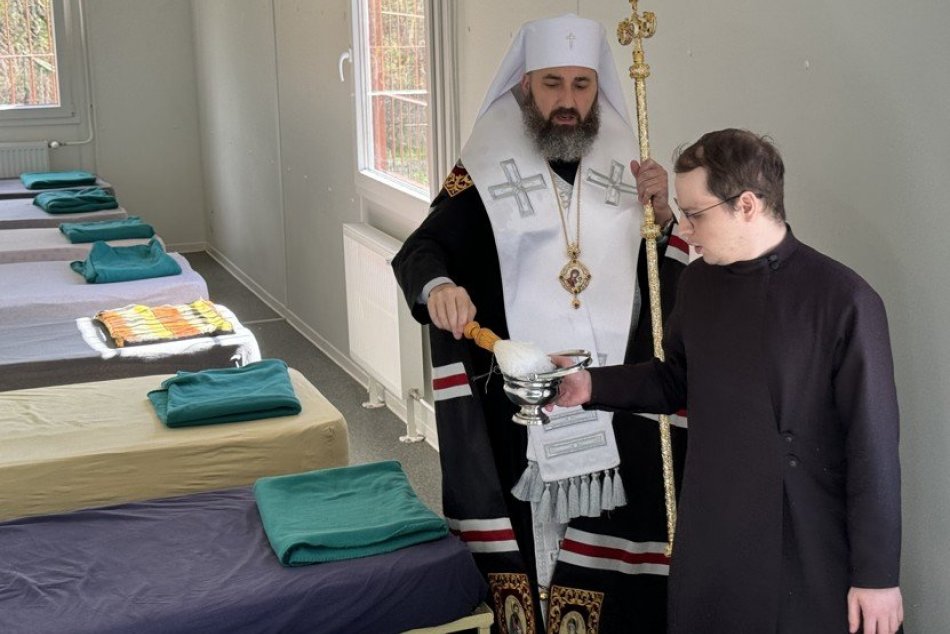 Prešovskú nocľaháreň posvätil arcibiskup Jonáš Maxim