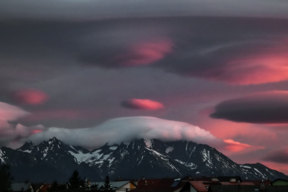 Unusual clouds provided a wonderful view over Poprad