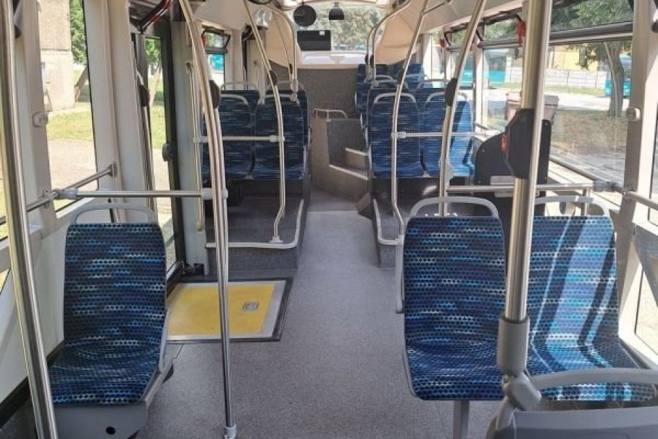 V Leviciach testujú nový elektrobus