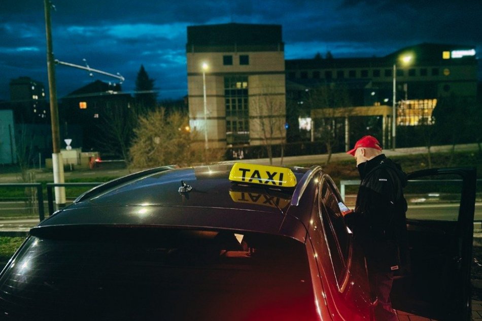 V OBRAZOCH: Policajná kontrola zameraná nielen na vodičov taxislužieb