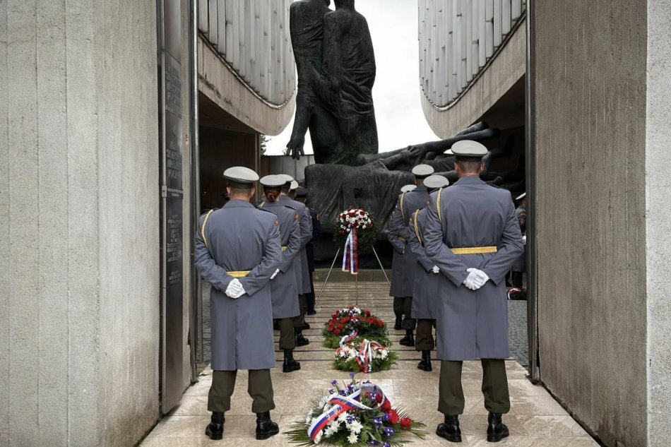 V OBRAZOCH: 80. výročie ukončenia 2. svetovej vojny v Európe