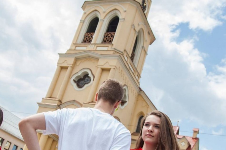 V OBRAZOCH: Tancovanie štvorylky na zvolenskom námestí