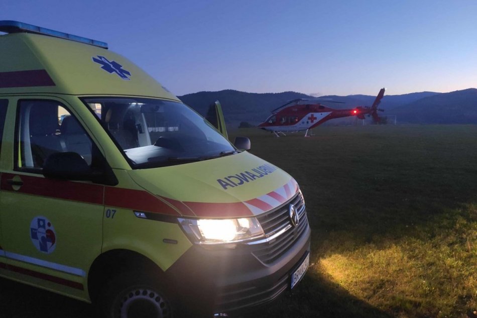 V OBRAZOCH: Muž utrpel pri páde z bicykla mnohopočetné poranenia