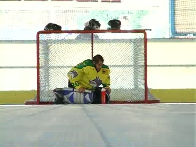 Víťazom hokejbalového turnaja fanklubov sú fans Slovana Bratislava