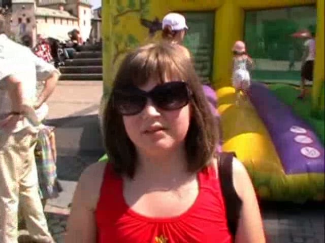 Dnes sa odovzdávali vysvedčenia, bŕŕŕŕ!