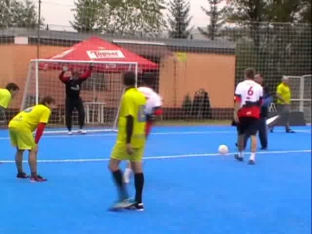 Druhé kolo líg malého futbalu poznačil dážď