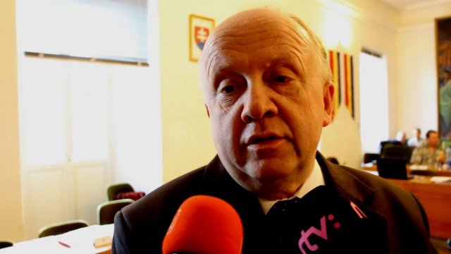 Poslanci o priestore pre občanov...